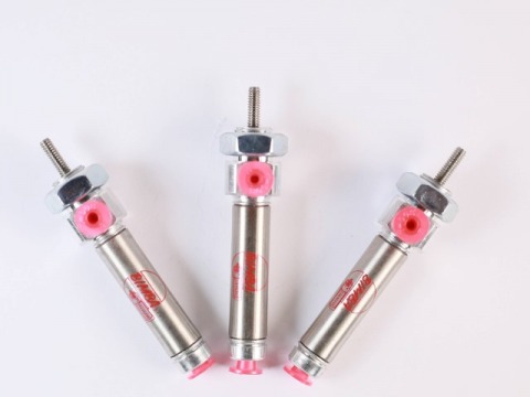 Pneumatic cylinder 5-16in Bimba